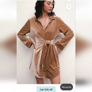 Z Supply Dallon Velvet Wrao Dress